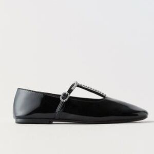 Zara girls black patent rhinestone T-strap flats